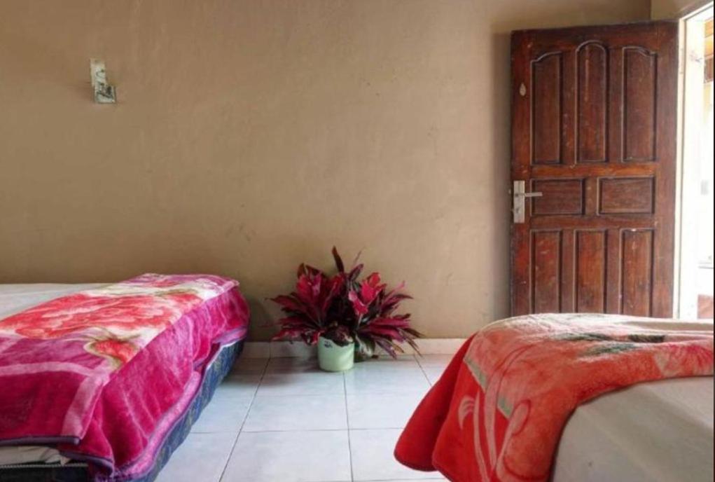 Gabelo Guest House Букиттинги Экстерьер фото